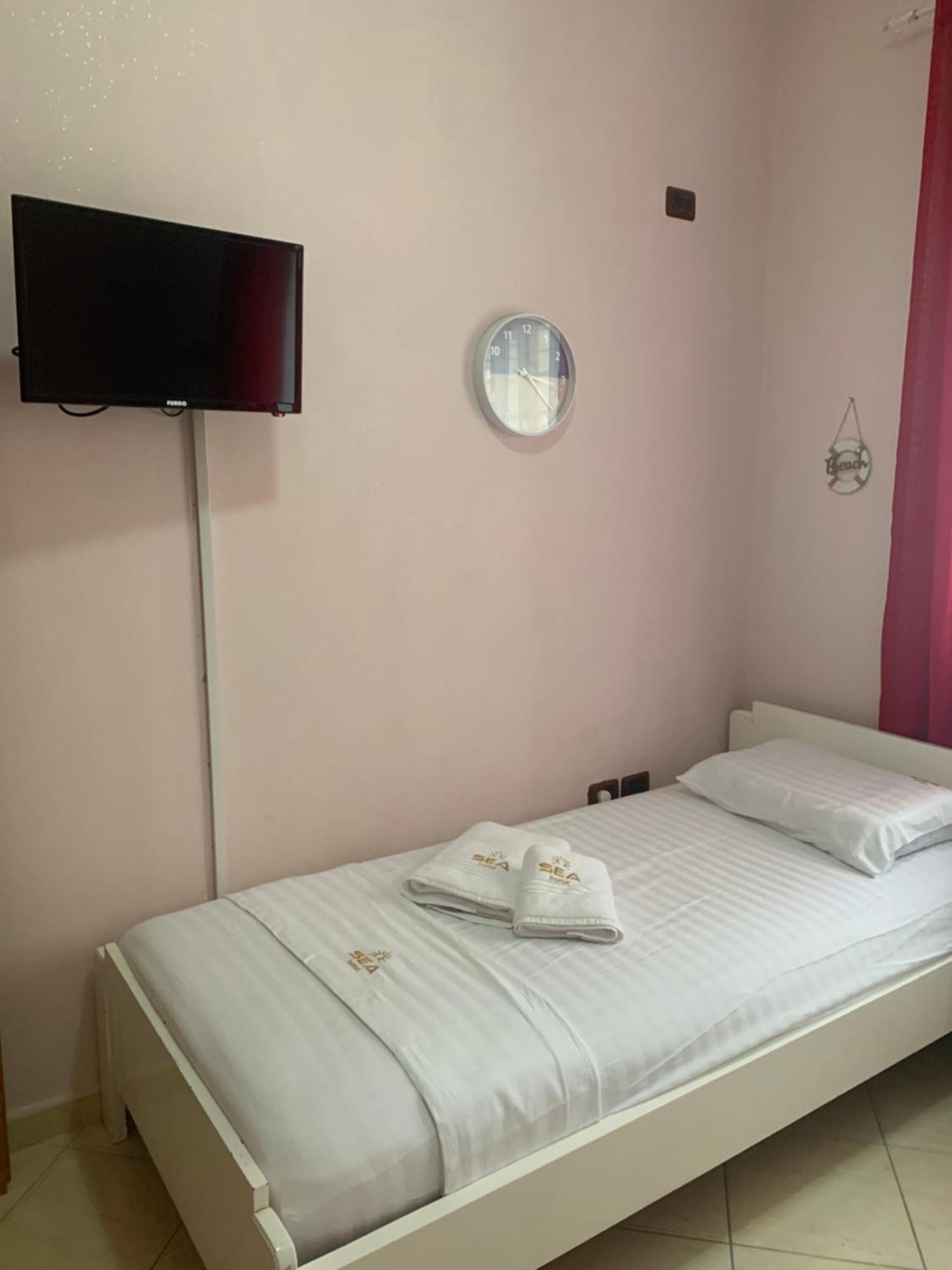 Lungomare Apartment Sea Home Vlorë Buitenkant foto